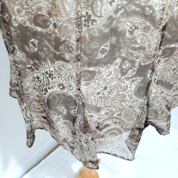 Kathie Lee Collection Lining Lightweight Paisley Print Skirt Size 10 - Picture 3 of 8